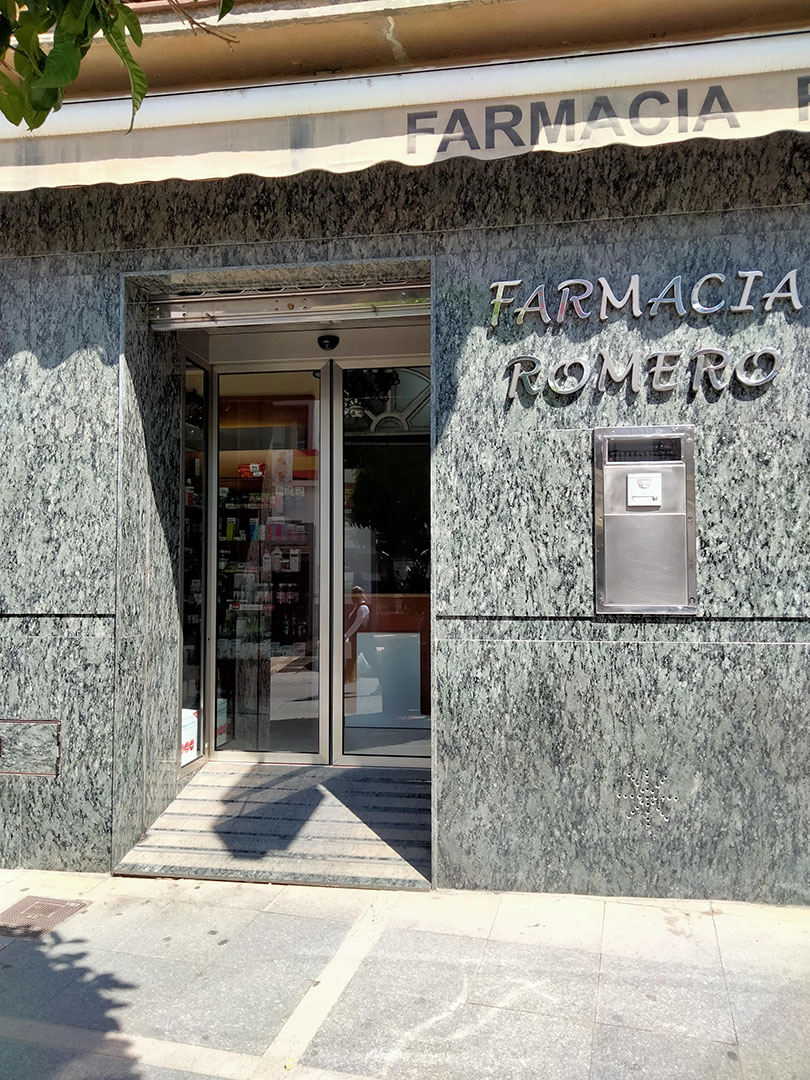 galeria farmacia romero 3