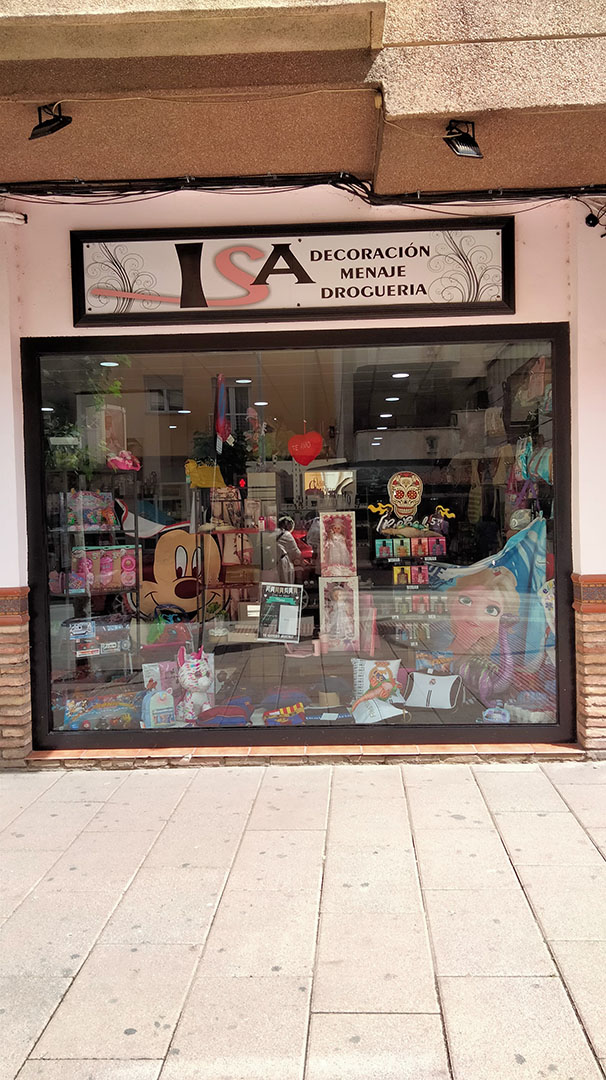 galeria isa decoracion menaje y drogueria 1