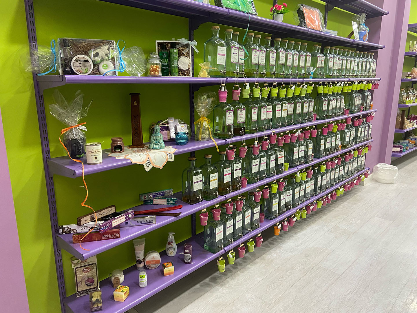 galeria la botica de los perfumes 2