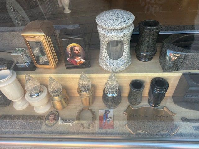 galeria lapidas molina 2