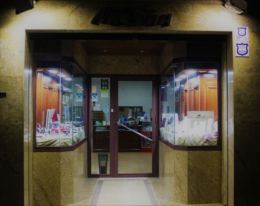 galeria relojeria joyeria manuel peña 1