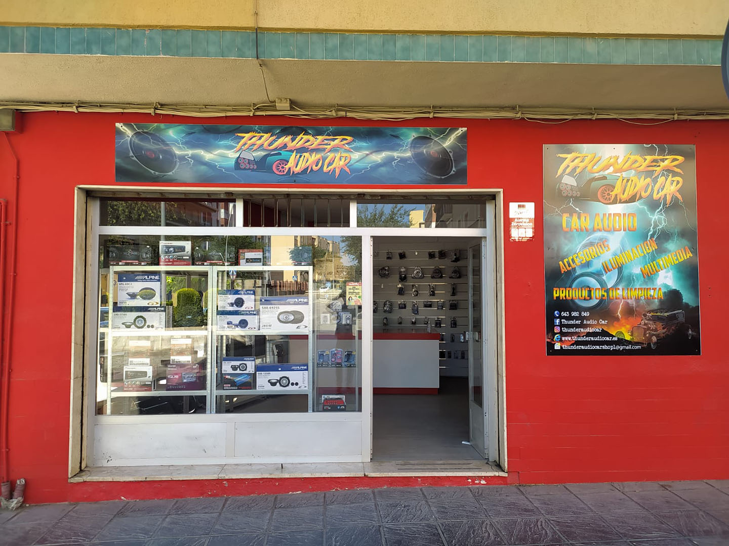 galeria thunder audio car 2